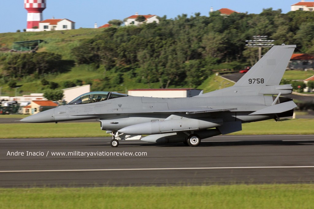 Egyptian Air Force F-16C 9758 at Lajes (Andre Inacio)