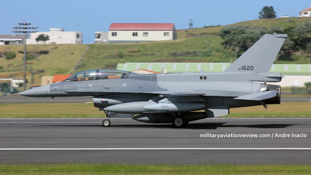 Iraqi Air Force F-16IQ 1620 arriving at Lajes on 03.08.16 (Andre Inacio)