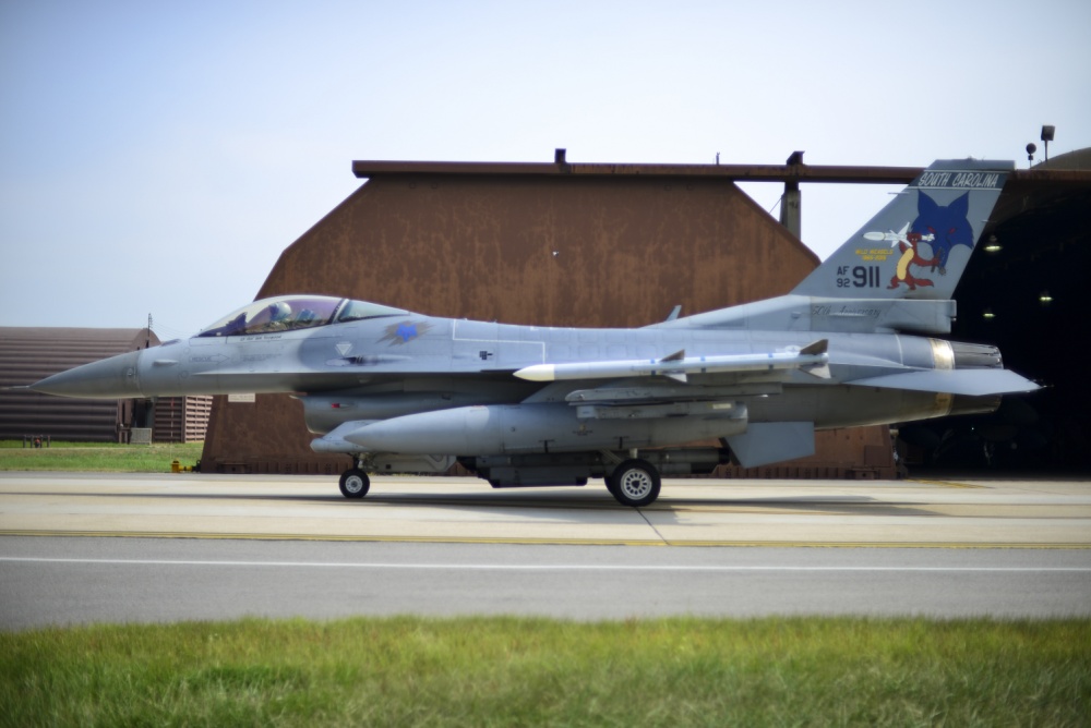 An F-16 Fighting Falcon, assigned to the South Carolina Air National Guard 169th Fighter Wing, taxis to the runway before a sortie in support of Exercise Beverly Herd 16-2 at Osan Air Base, Republic of Korea, Aug. 24, 2016. The Guardsmen, deployed to Osan for a theater security package, work alongside the 51st Fighter Wing during exercises on base to strengthen their capability of flawlessly integrating into a wartime scenario. (U.S. Air Force photo by Senior Airman Victor J. Caputo)
