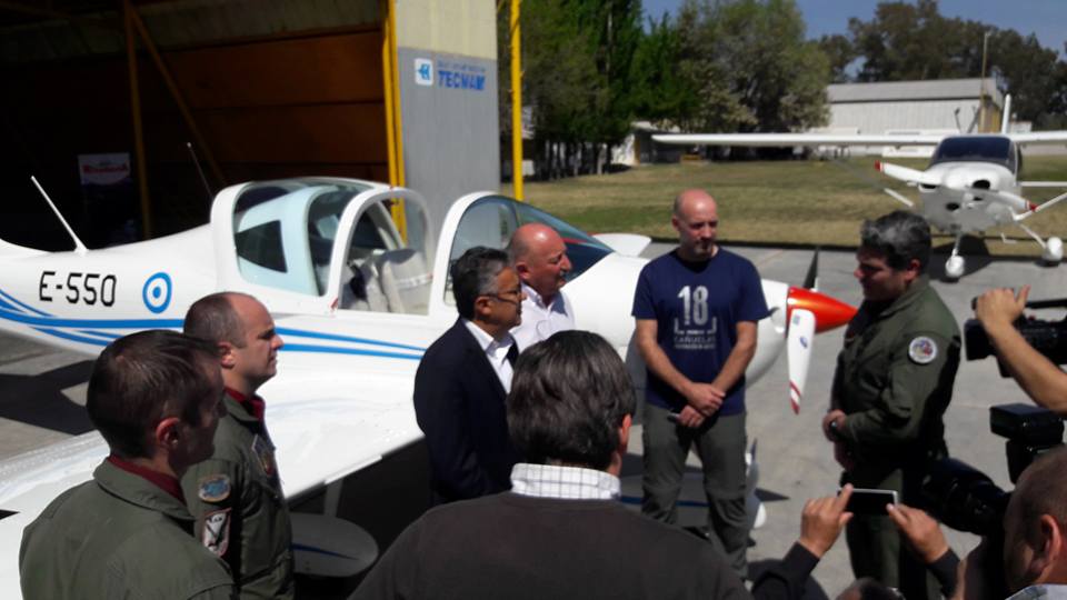Tecnam P2002JF E-550 is handed over to the Argentine Air Force (Aerotec Argentina SA)